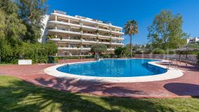 Sunny and bright, 2 bedroom, 2 bathroom, ground floor apartment, south-west orientation, situated in the prestigious residential area of Guadalmina Alta, in close proximity to San Pedro de Alcántara.