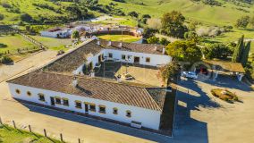 For sale cortijo in San Martin del Tesorillo