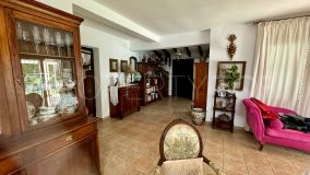 Atalaya 4 bedrooms villa for sale