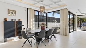 Villa for sale in San Pedro de Alcantara