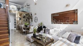 Town House for sale in Benahavis