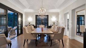 Villa for sale in Benahavis