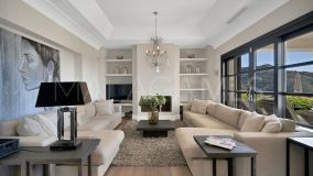 Villa for sale in Benahavis