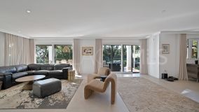 Villa en venta en Benalmadena
