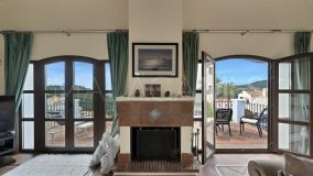 Town House for sale in Benahavis