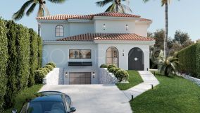 Villa en venta en Nueva Andalucia de 4 dormitorios