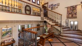 Villa con 4 dormitorios a la venta en Benahavis