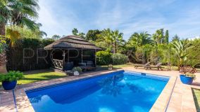 For sale villa in El Paraiso with 4 bedrooms