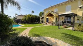 Villa en venta en Linda Vista Baja, San Pedro de Alcantara