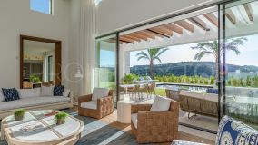 Comprar villa con 6 dormitorios en Casares Playa
