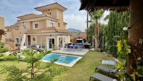 Hus i byn for sale in La Vizcaronda, Manilva