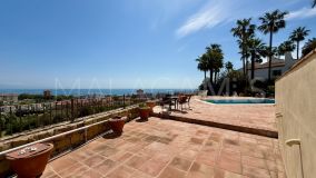 Villa for sale in La Duquesa Golf, Manilva