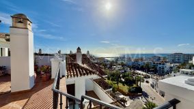 Penthouse for sale in Marina Duquesa, Manilva