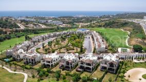 Semi-detached Homes Facing the Golf Course in Estepona - Costa del Sol
