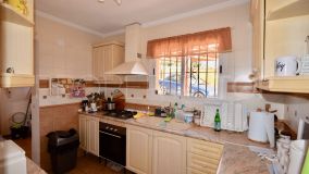 Villa for sale in Chullera with 3 bedrooms