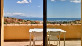 Penthouse for sale in Duquesa Village with 3 bedrooms