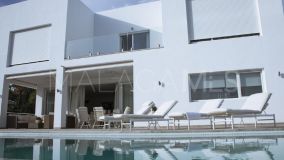 Villa for sale in La Quinta, Benahavis