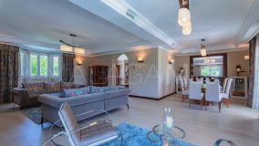 Villa for sale in Marbella Golden Mile