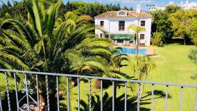 Villa for sale in Guadalmina Baja, San Pedro de Alcantara