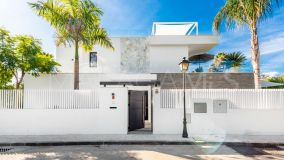Villa zu verkaufen in Marbella Goldene Meile
