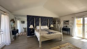 Villa en venta en Estepona