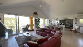 Villa en venta en Estepona