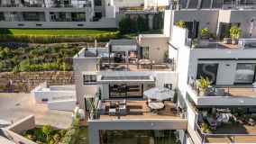 Lägenhet for sale in Nueva Andalucia, Marbella