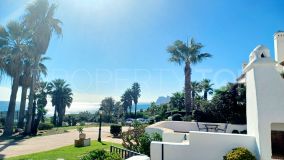 Town house for sale in Alcaidesa Costa with 4 bedrooms