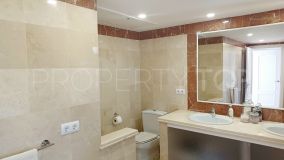 Town house for sale in Alcaidesa Costa with 4 bedrooms