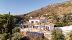 Villa en venta en La Alqueria, Mijas