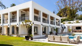 Villa en venta en Las Brisas, Nueva Andalucia