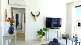 Ático nuevo de 3 dormitorios en Fuengirola con terraza de 90 m2