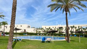 Penthouse for sale in Lomas de los Monteros, Marbella East