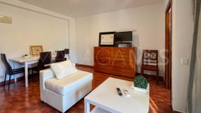 Apartamento en venta en Torres de Aloha, Nueva Andalucia