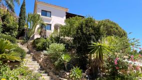 Villa for sale in La Quinta, Benahavis