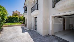 Villa zu verkaufen in Las Brisas, Nueva Andalucia