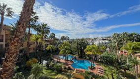 Wohnung zu verkaufen in El Campanario, Estepona
