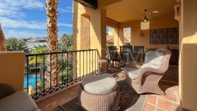Wohnung zu verkaufen in El Campanario, Estepona