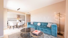 Lägenhet for sale in Nueva Andalucia, Marbella