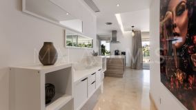 Lägenhet for sale in Botanic, Benahavis