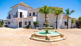 8 bedrooms villa in Cancelada for sale