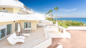 Apartment for sale in Sinfonia del Mar, Estepona West