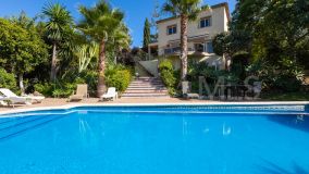 Villa en venta en Nueva Andalucia, Marbella