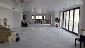 Villa for sale in New Golden Mile, Estepona East