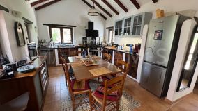 Villa zu verkaufen in Casares
