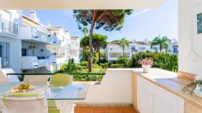 Apartment for sale in Beach Side New Golden Mile, Estepona East