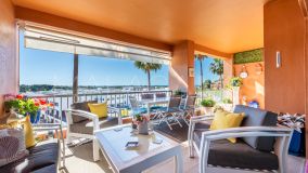 Apartamento en venta en New Golden Mile, Estepona Este