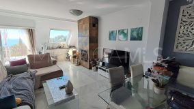 Town House for sale in Estepona