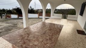 Finca zu verkaufen in New Golden Mile, Estepona Ost