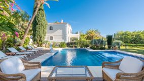 Villa for sale in La Quinta, Benahavis